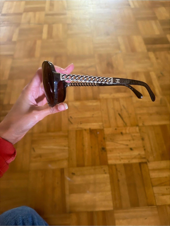 CHANEL Accessories - Chanel Round Chain Sunglasses 4245 Brown
